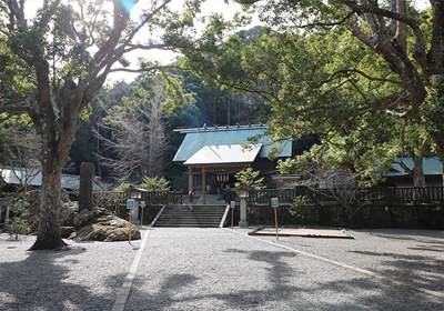 安房神社