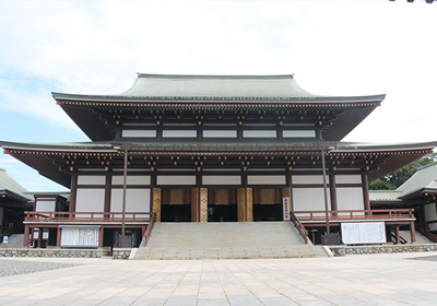 成田山新勝寺本堂