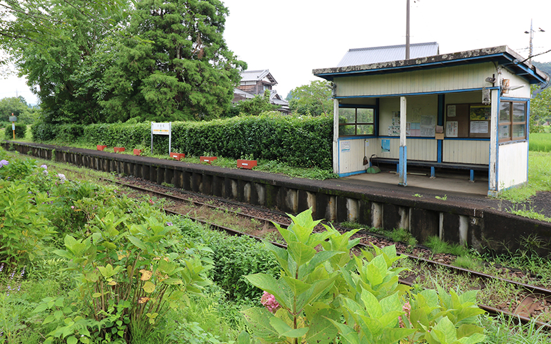 小谷松駅