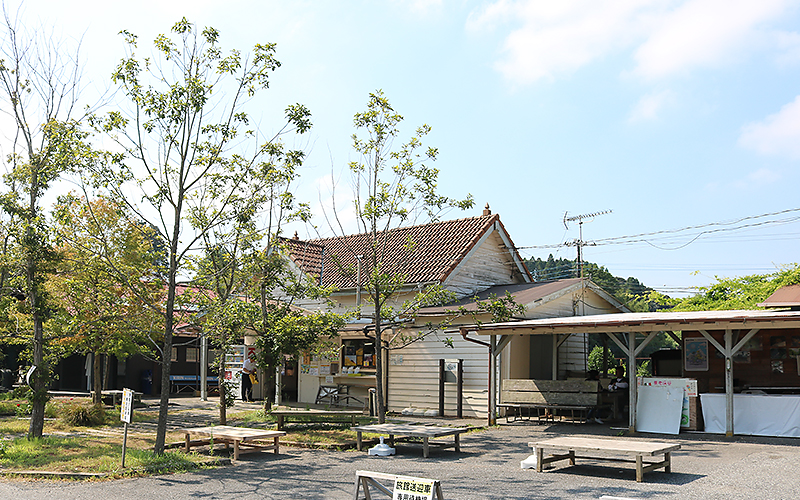 養老渓谷駅